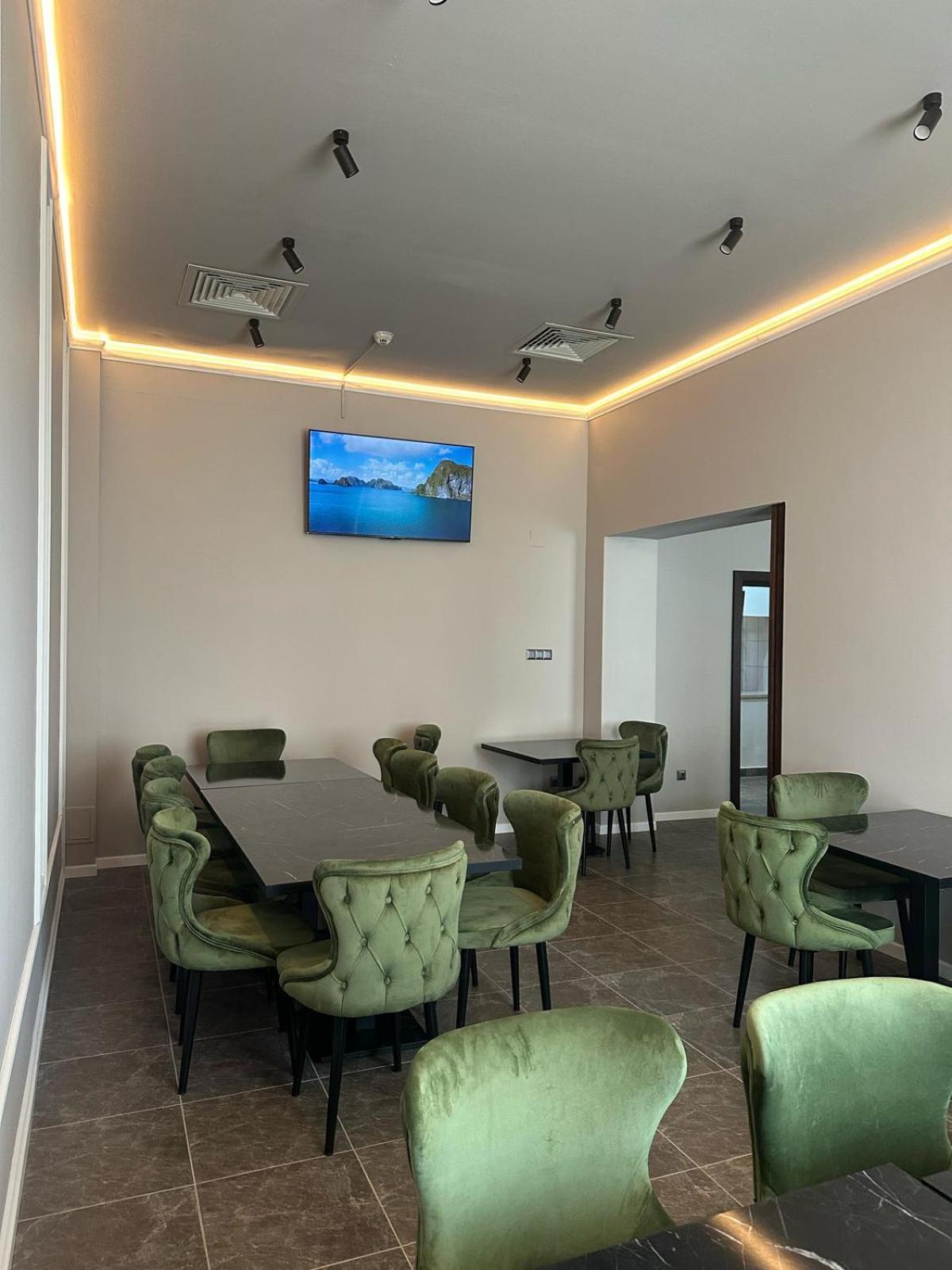 Coliseum Hotel Calafat Eksteriør billede