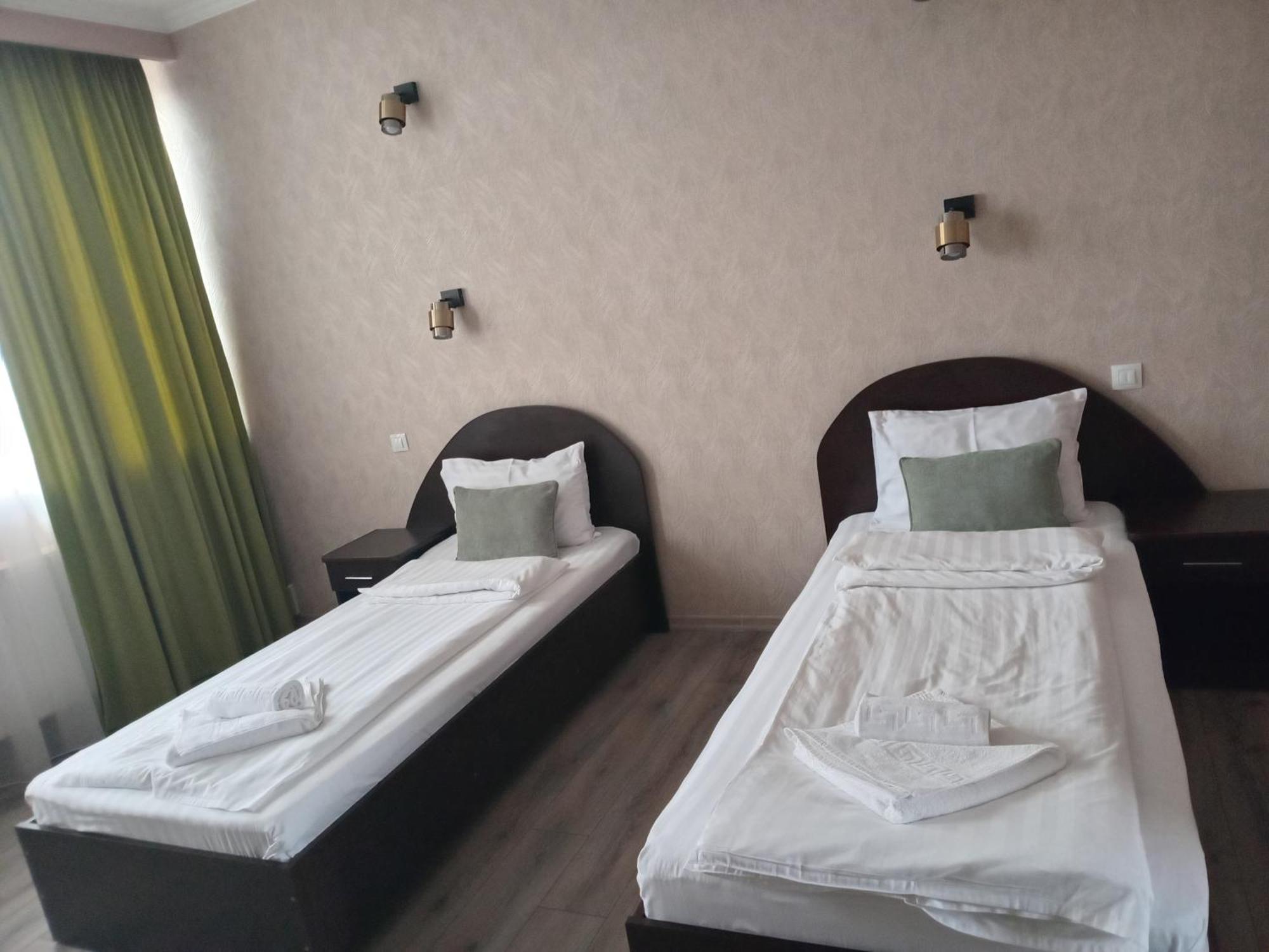 Coliseum Hotel Calafat Eksteriør billede